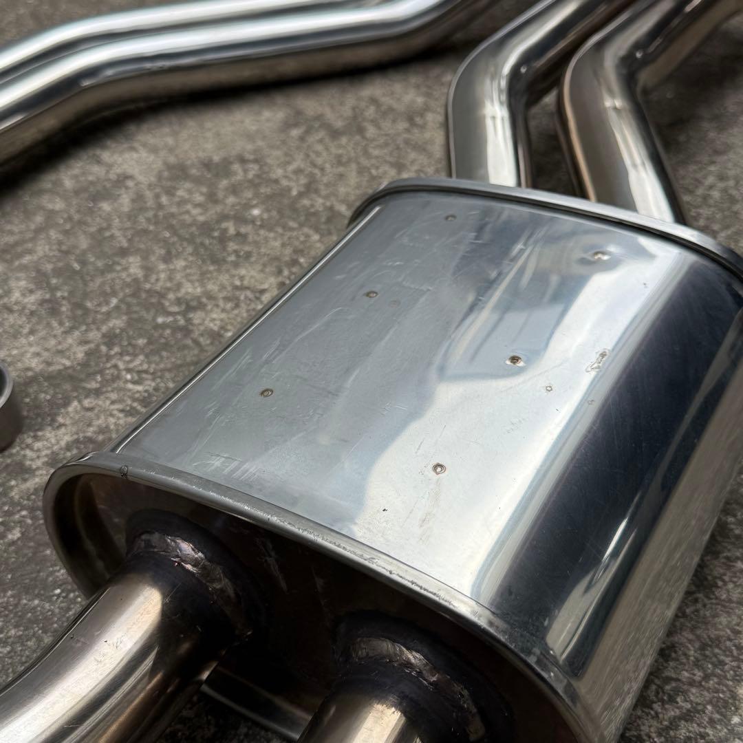 箱型　スカイライン　4ドア　GTR 「50パイ デュアルステンレスマフラー」