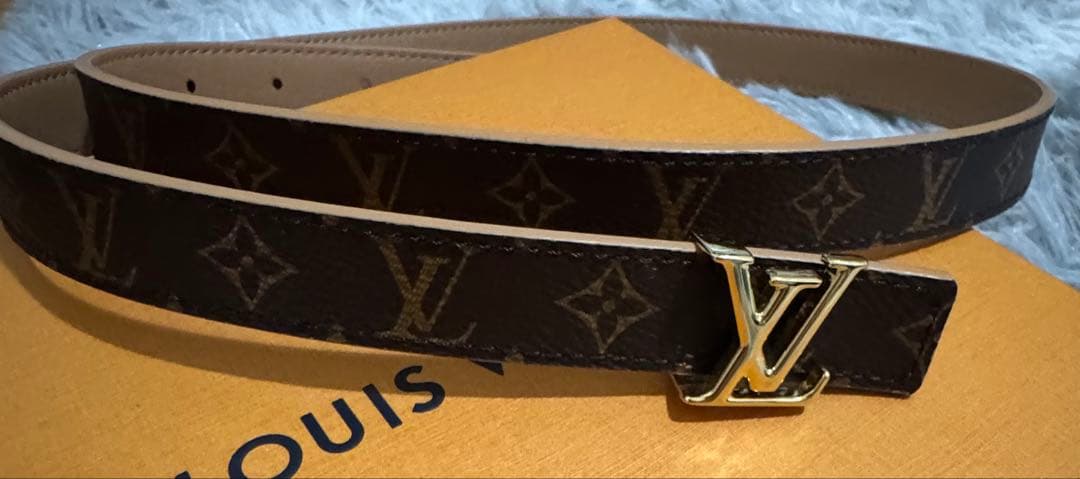 ルイヴィトン LVアイコニック 20MM リバーシブル ベルト M0527 - メルカリ