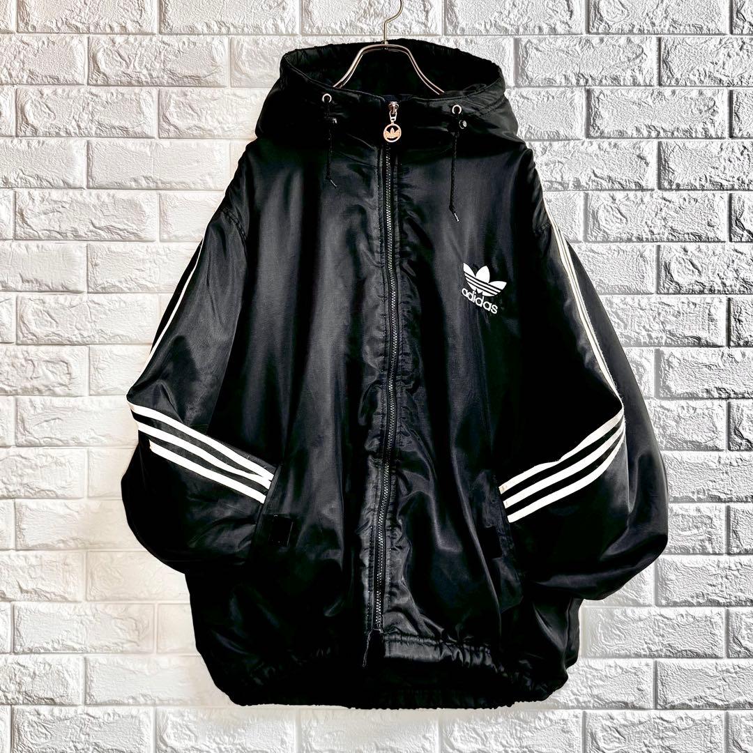 ◇背面刺繍BIGトレフォイルロゴ／中綿入り◇90sアディダス ナイロン