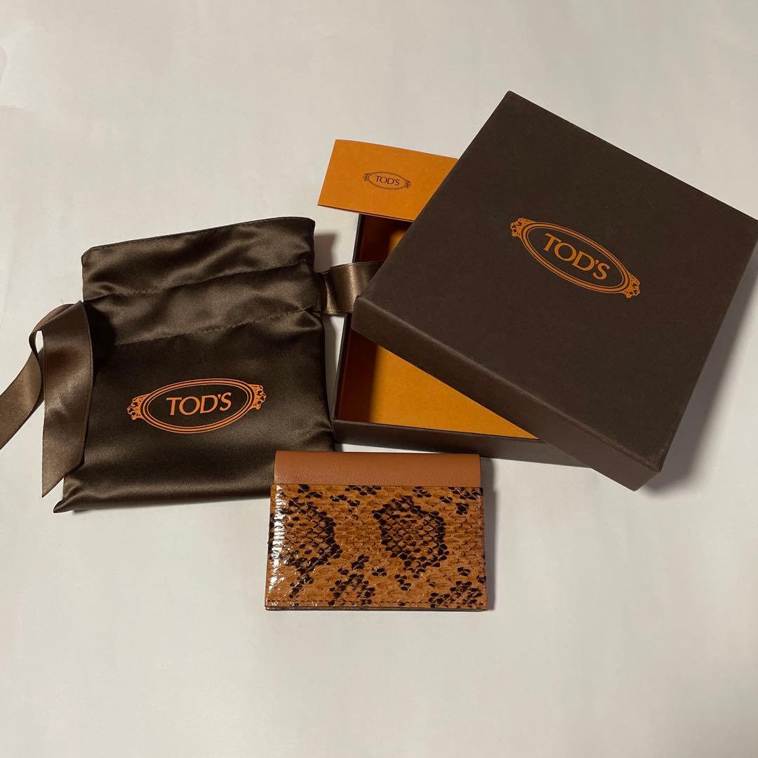 未使用品 TOD'S 名刺入れ トッズ TOD'S（トッズ） ☆大特価SALE☆ 新品・未使用 カードケース 定期入れ
