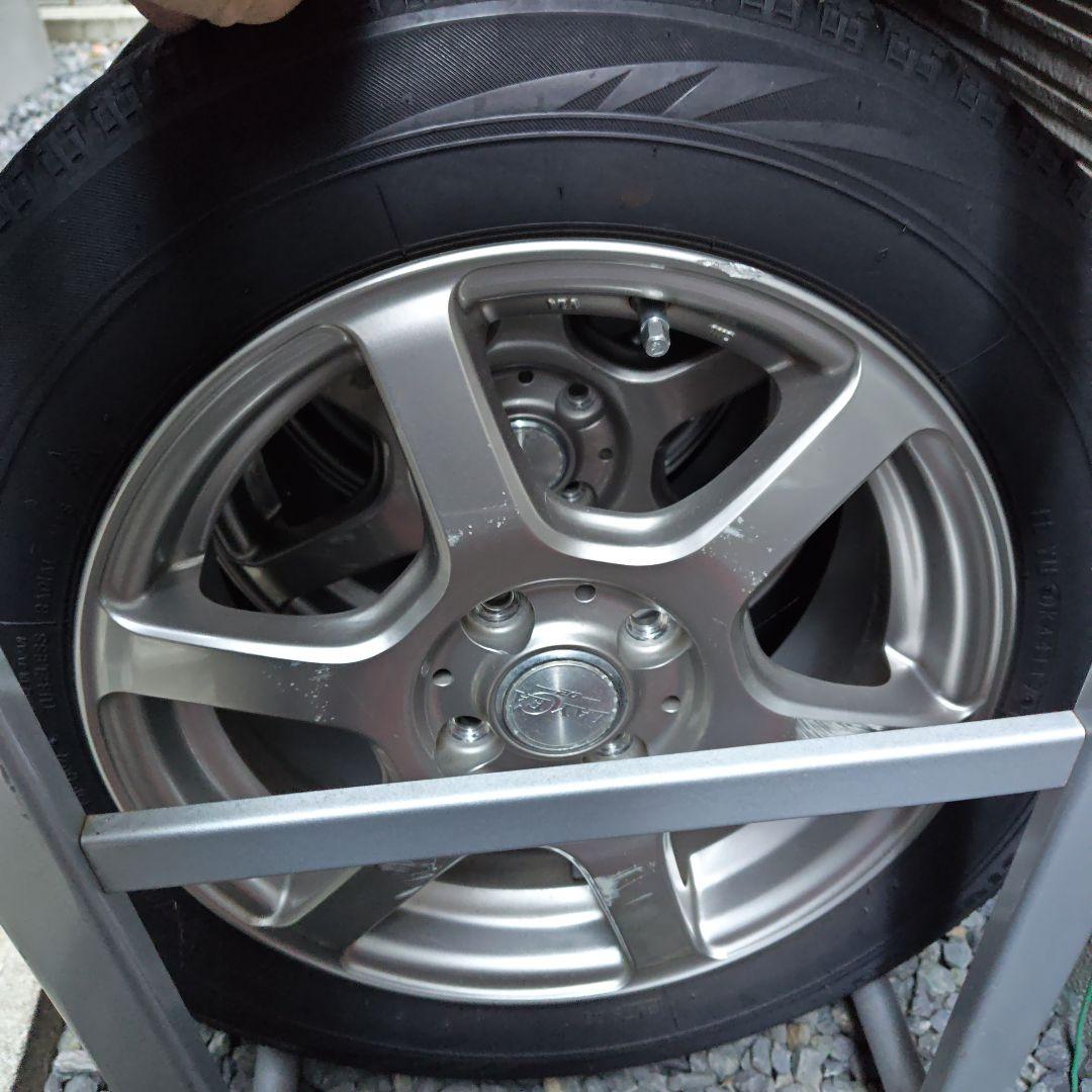 ルーミー付けたスタッドレスタイヤ　4本　175/65R15 S23ｽﾀｯﾄﾞﾚｽ [SS053-X4] 175/65R14 5.0J+34 4H-100 ﾀﾝｸ ﾙｰﾐｰ ﾄｰﾙ