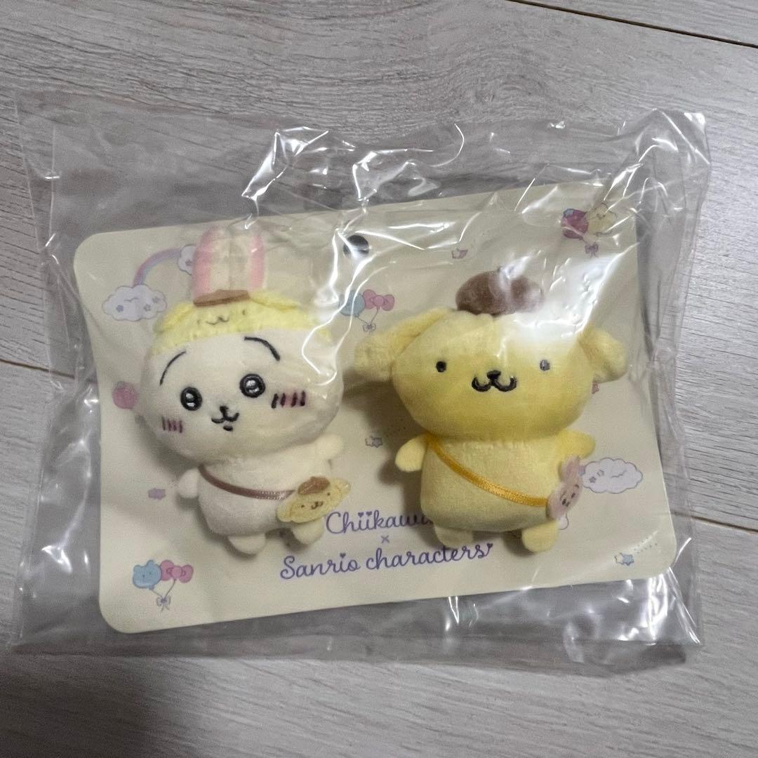 ちいかわ×サンリオコラボ うさぎ ポムポムプリン ペアブローチ 正規品