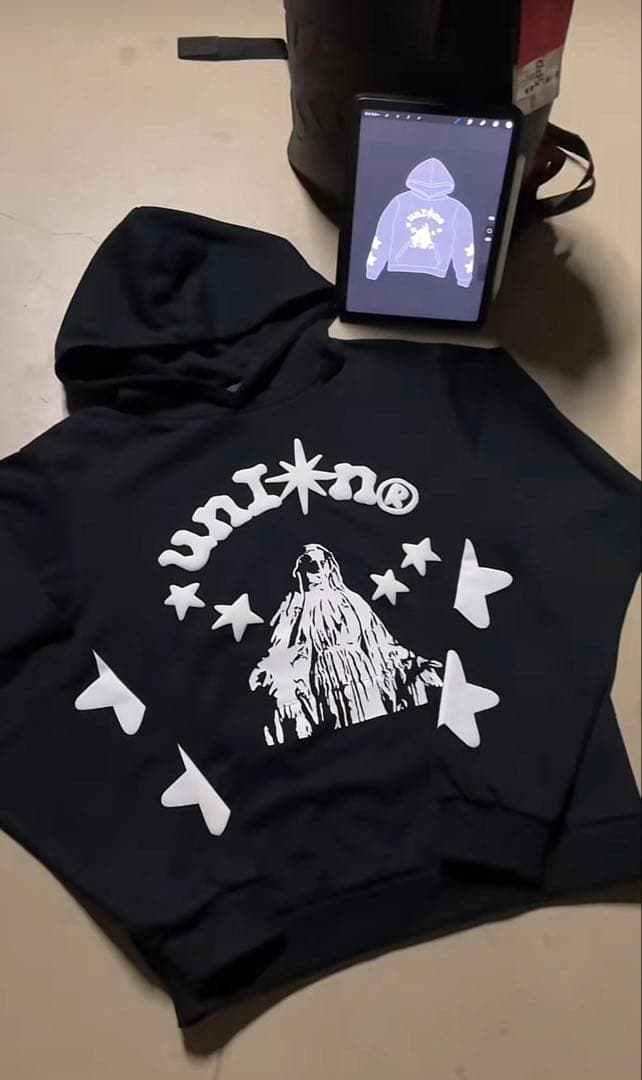 333union 黒 フード付きパーカー 星柄 drip - メルカリ