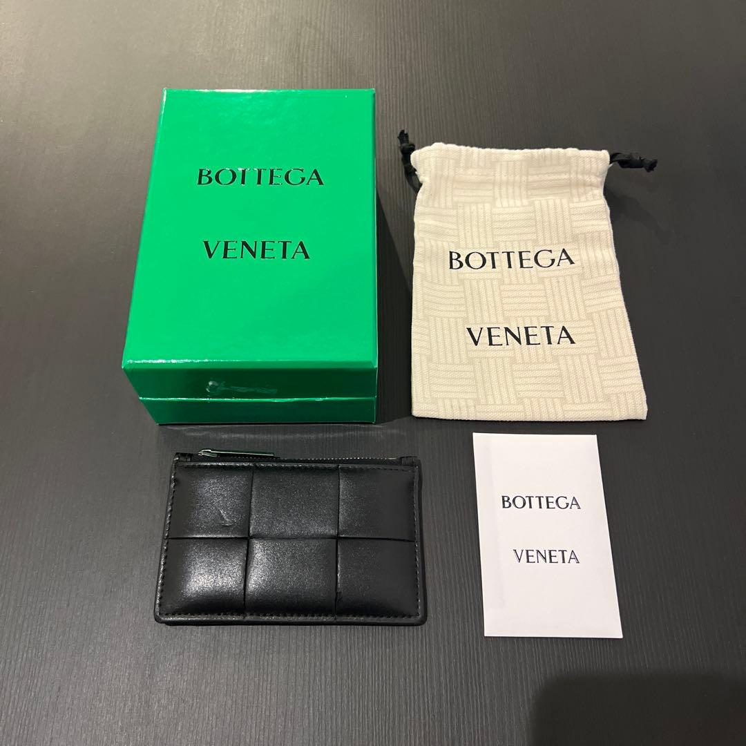 BOTTEGA VENETA ブラックレザー　小銭・カードケース BOTTEGA VENETA（ボッテガ・ヴェネタ） コインケース カードケース