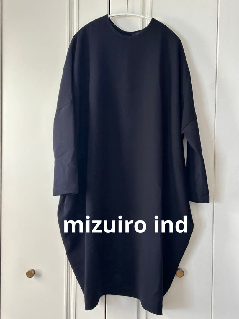 【mizuiro ind】 コクーンワイド ワンピース 濃紺 F mizuiro ind コクーンワイドワンピース｜ MARcourt ONLINE STORE