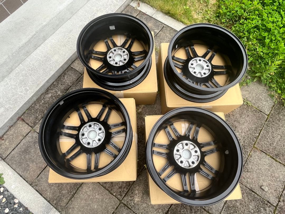 SUBARU STI アルミホイール BK 18 7J 48 (SL型・SK型)