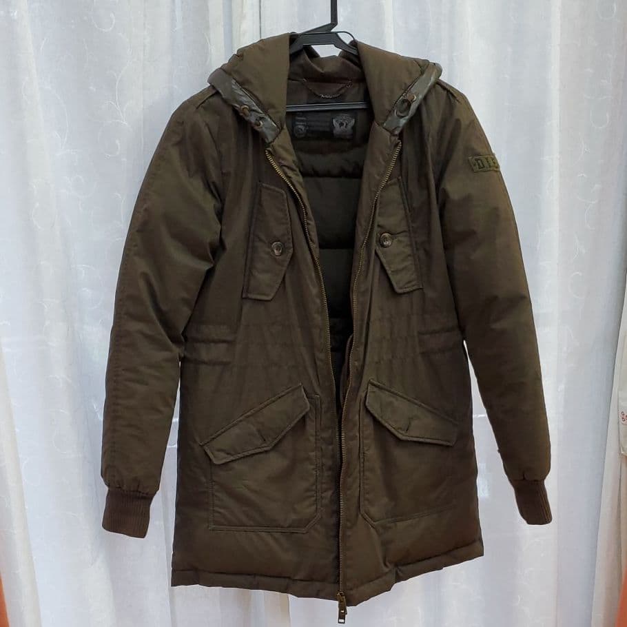 DIESEL　レディースダウンコート DIESEL（ディーゼル） リアルダウンジャケット レディース 光沢