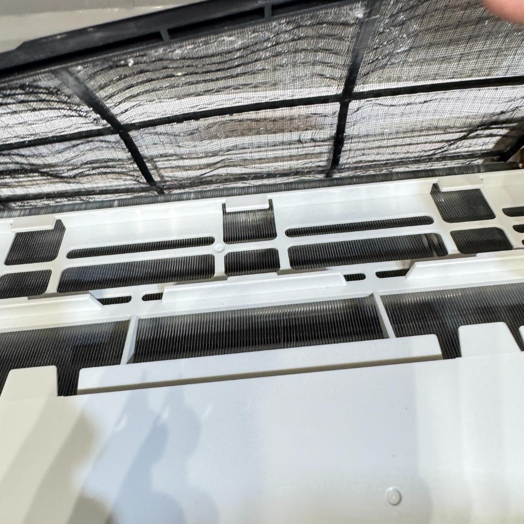 超美品コロナエアコン　2019年製　18畳用　洗浄済み　ポンプダウン済