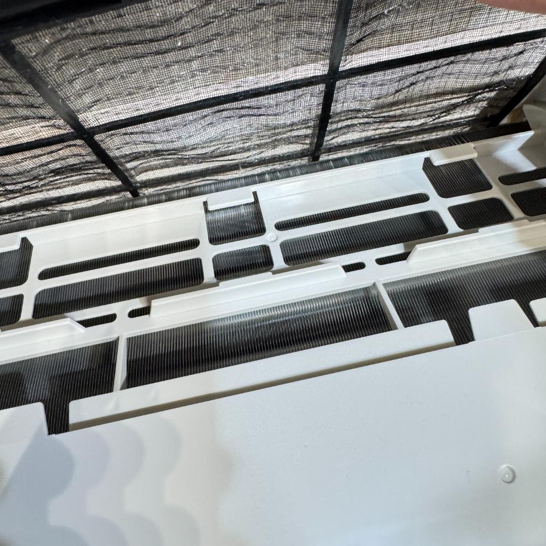 超美品コロナエアコン　2019年製　18畳用　洗浄済み　ポンプダウン済