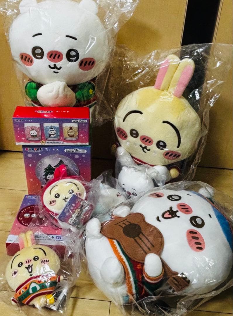 ちいかわエニマイくじ、スノードーム＆うさぎオーナメントなど10点セット