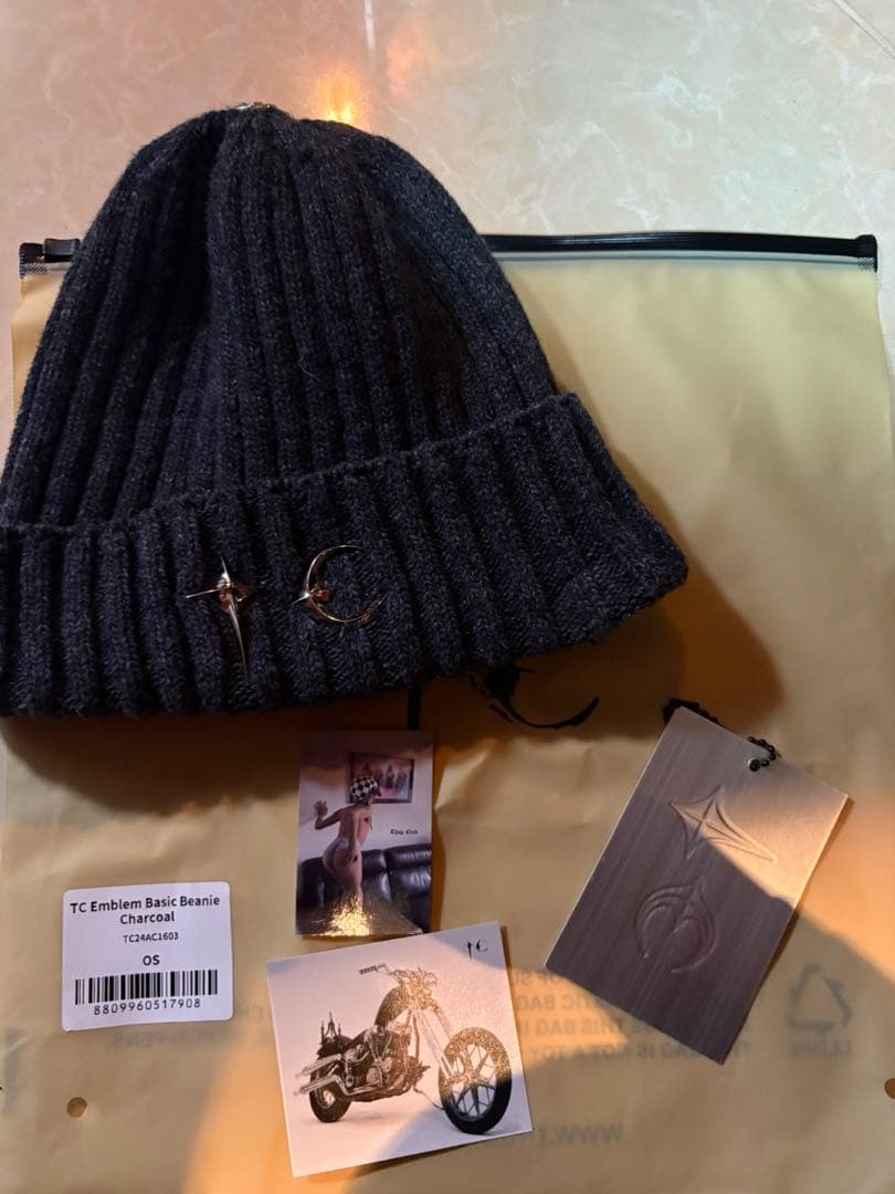 Thug club サグクラブ ニット帽 ダークグレー （汚れ、毛玉なし