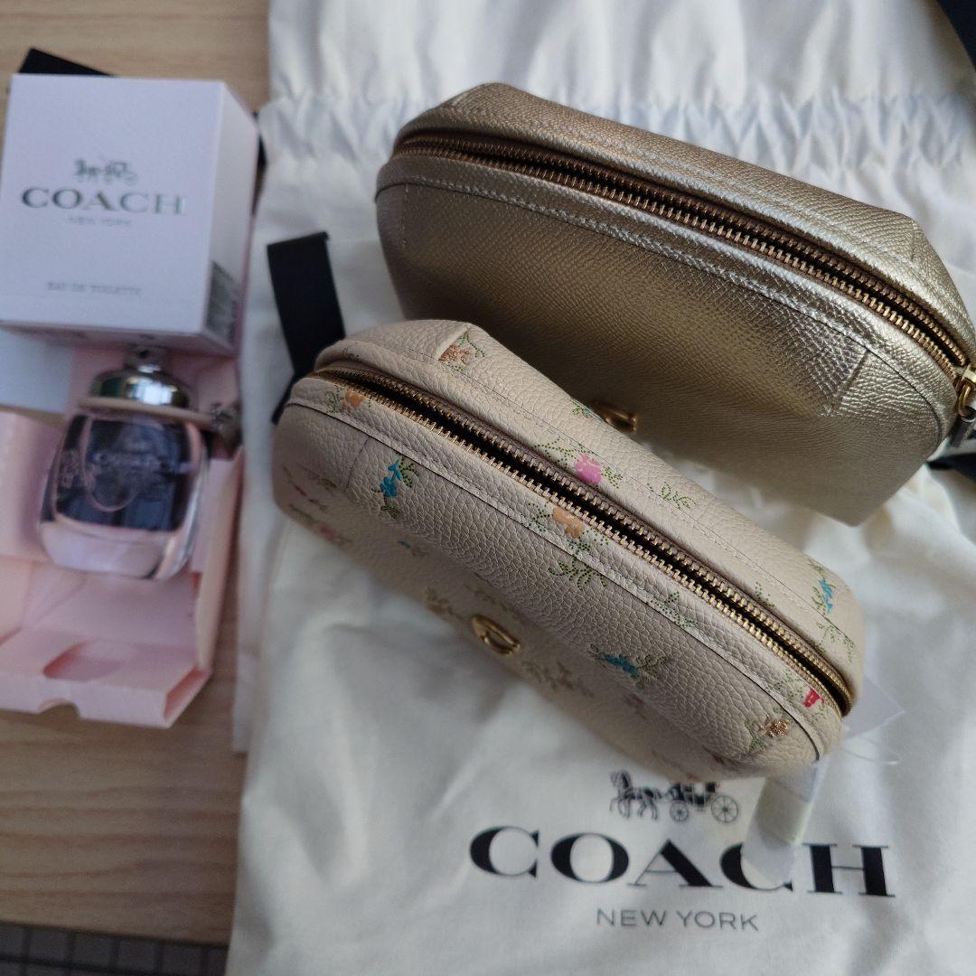COACH ポーチ2点＆フレグランスおまとめ品