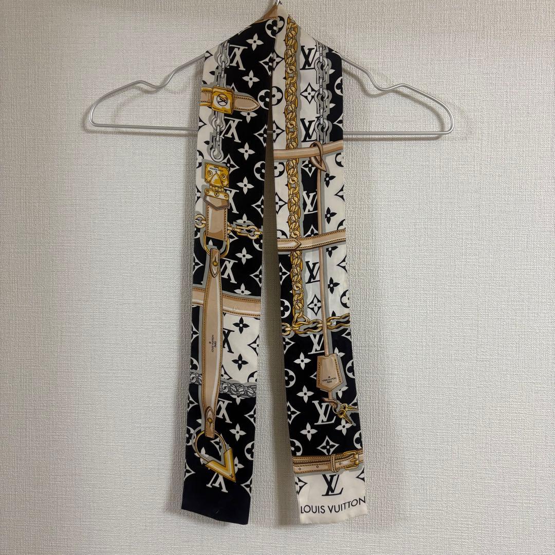 LOUIS VUITTON》匿名配送❣️シルクスカーフチェーンバンドー