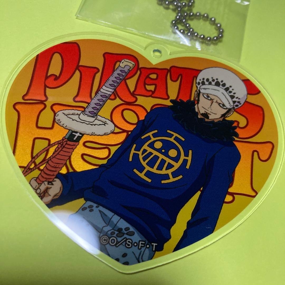 ONE PIECE ハート アクリルキーホルダー ロー - メルカリ