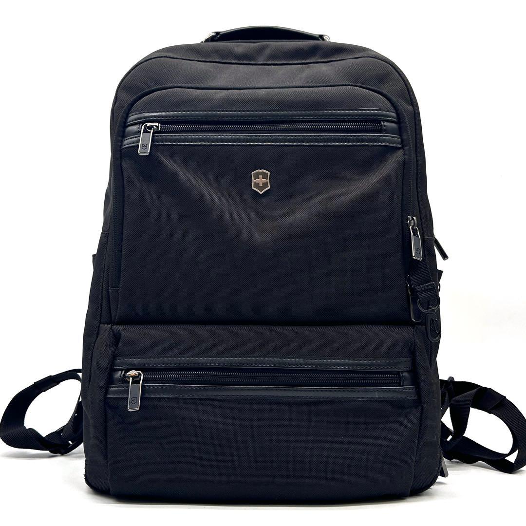 未使用級 ビクトリノックス ワークスプロフェッショナル デラックスバックパック 未使用級 ビクトリノックス ワークスプロフェッショナル デラックス