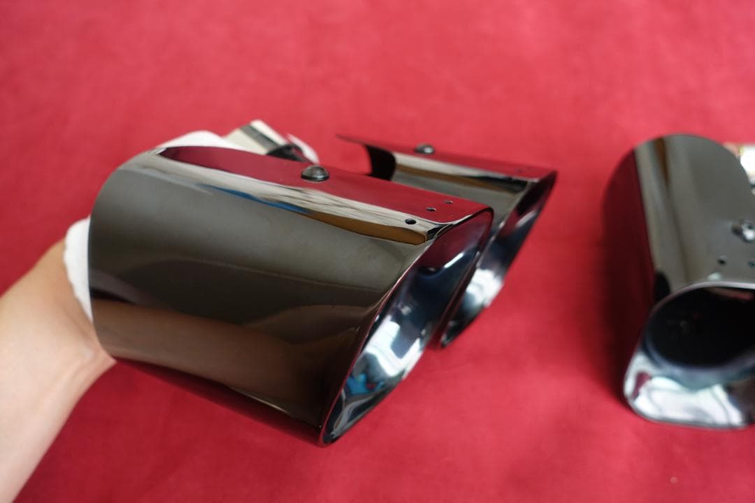 ランドローバー　ディフェンダー　2リッターターボ用　マフラーカッター