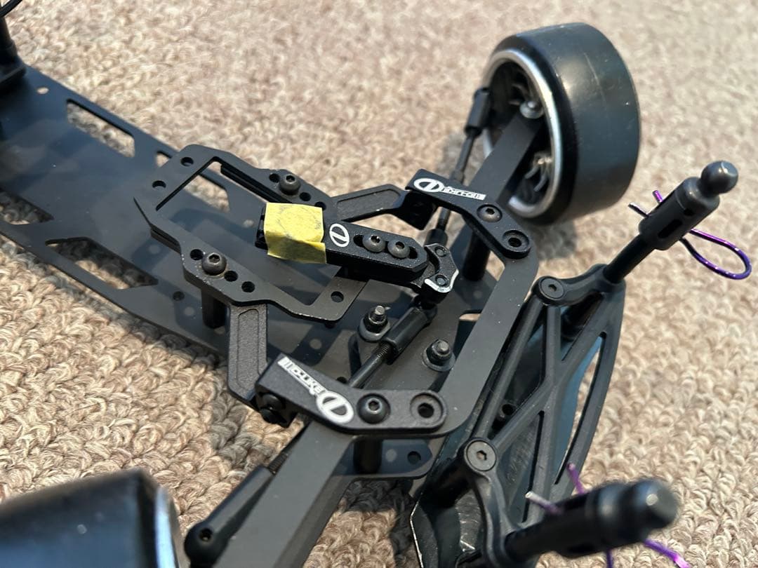 陸人様専用・LP-86+AE86レビン、ボデ付き（オプションパーツ付き