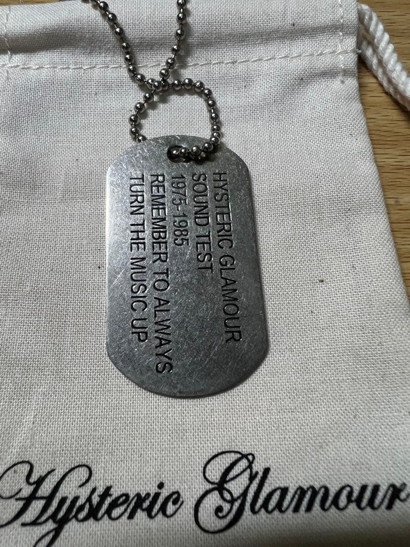 希少】ヒステリックグラマー ドッグタグ GUITAR GIRL - メルカリ