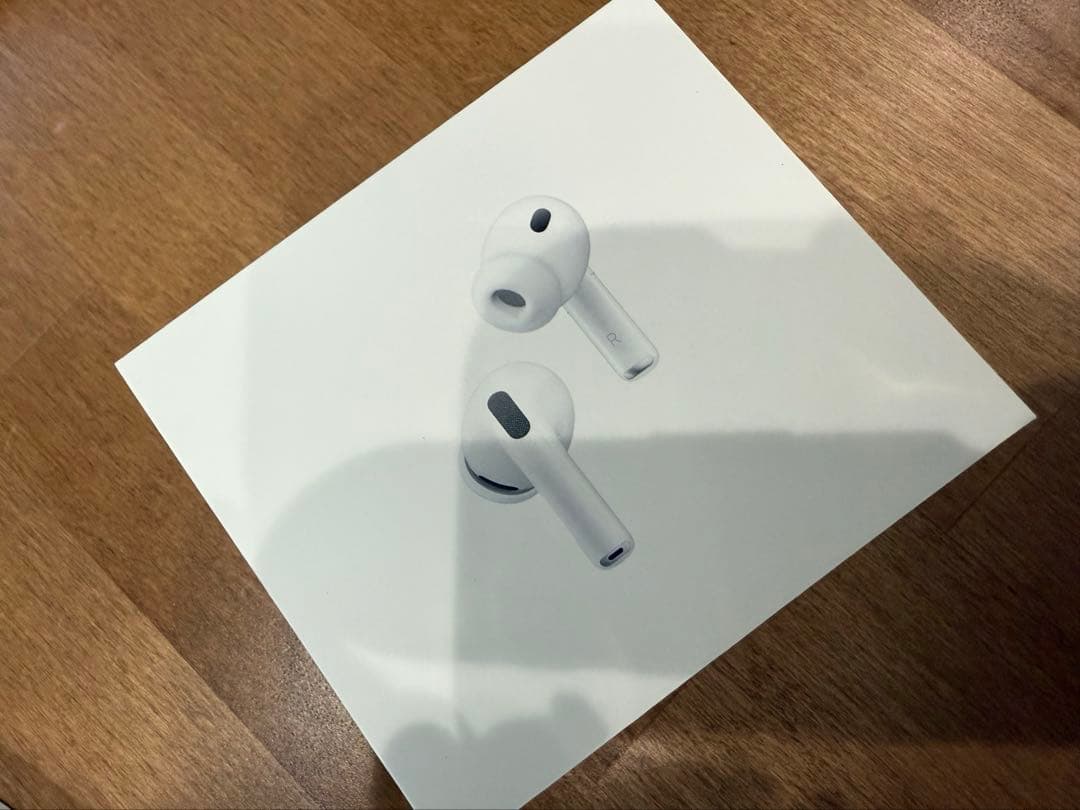 AirPods Pro 3 (ホワイト) 新品未使用 Apple AirPods Pro 3 | staples.ca