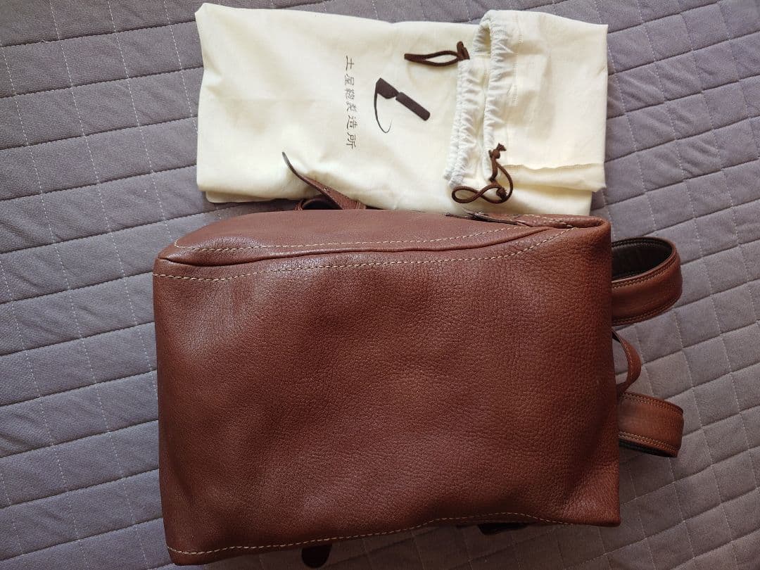 土屋鞄トーンオイルヌメ　バックパック 数量限定色】トーンオイルヌメ フラップバックパック – バックパック