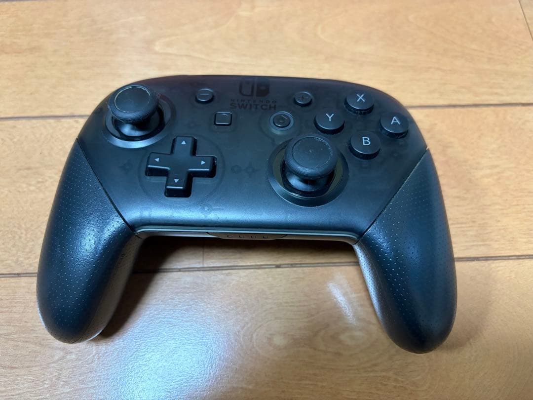 ニンテンドーSwitch本体・PROコントローラー・ゲームソフト6本セット売り