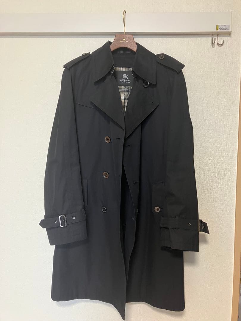 BURBERRYトレンチコート M ブラック 廃盤 高級モデル 極美品 BURBERRY BLACK LABEL - バーバリー ブラックレーベル 19万 最高級