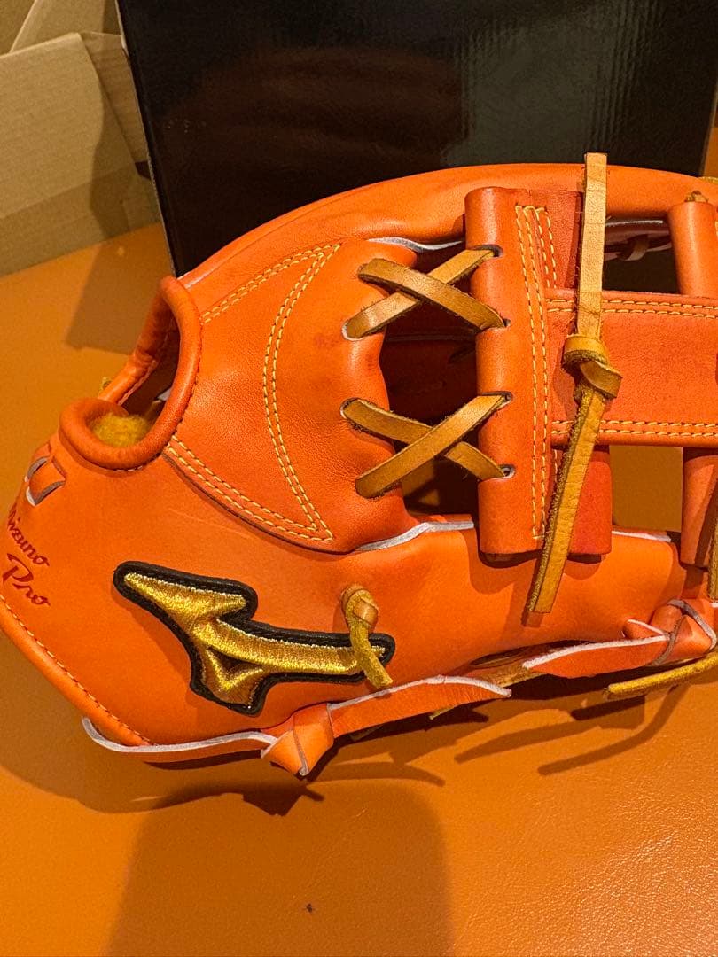 ミズノプロ 硬式グラブ内野手用　サイズ9（新品未使用）
