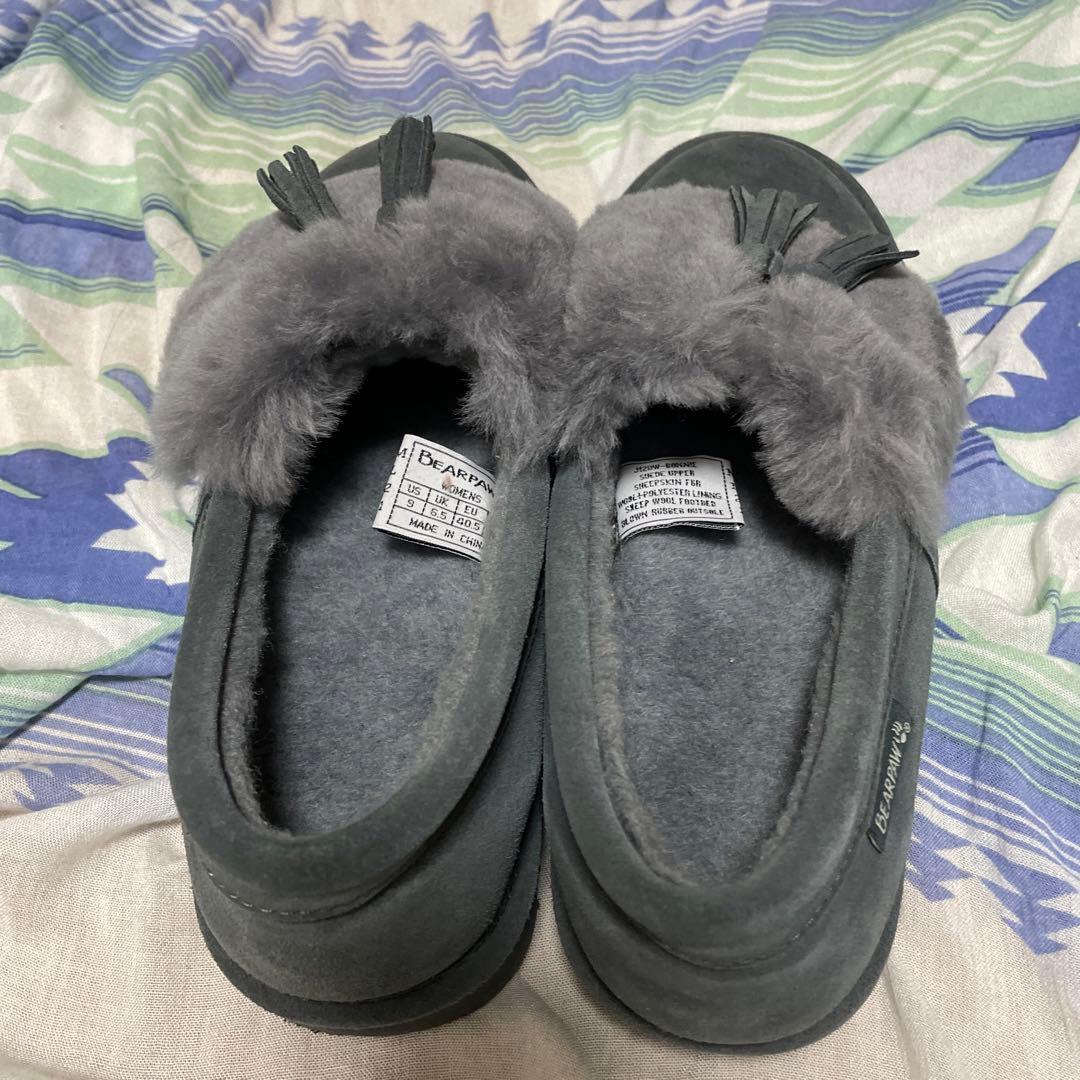 オーちゃんず様専用 BEARPAWの靴 - メルカリ