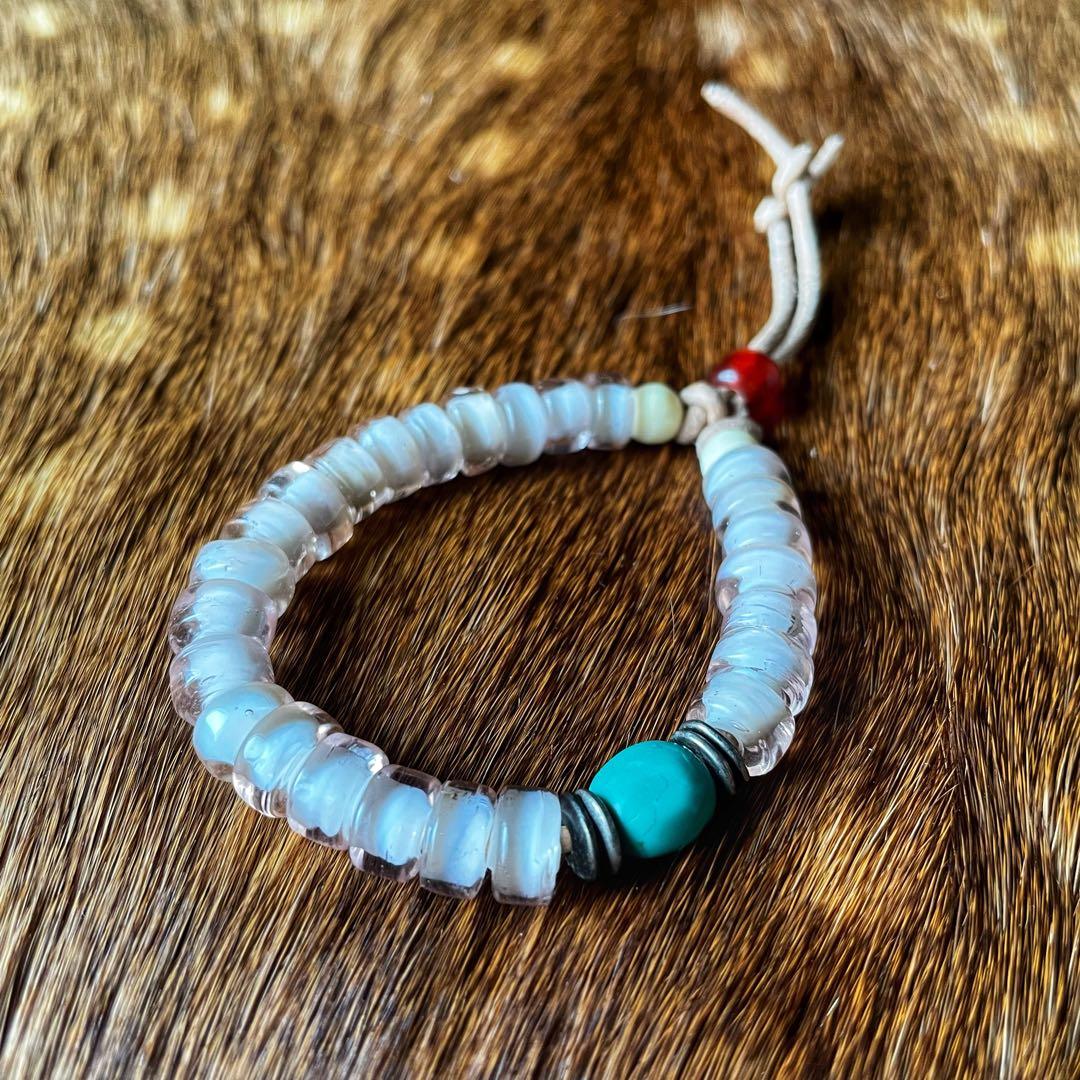 b-26】 ホワイトハーツ/クリア・ピンク/ターコイズ 手首周り14cm