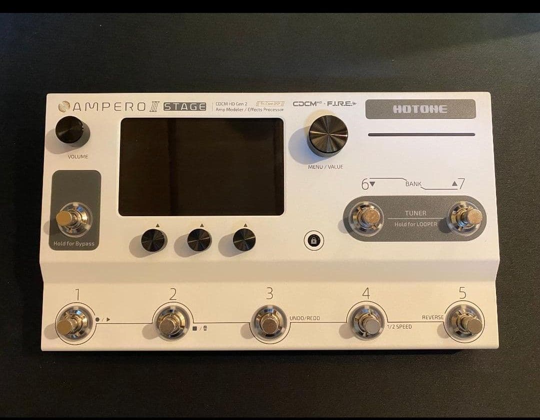 美品　Ampero II Stage ギターエフェクター　マルチエフェクター Hotone Ampero II Stage マルチエフェクター