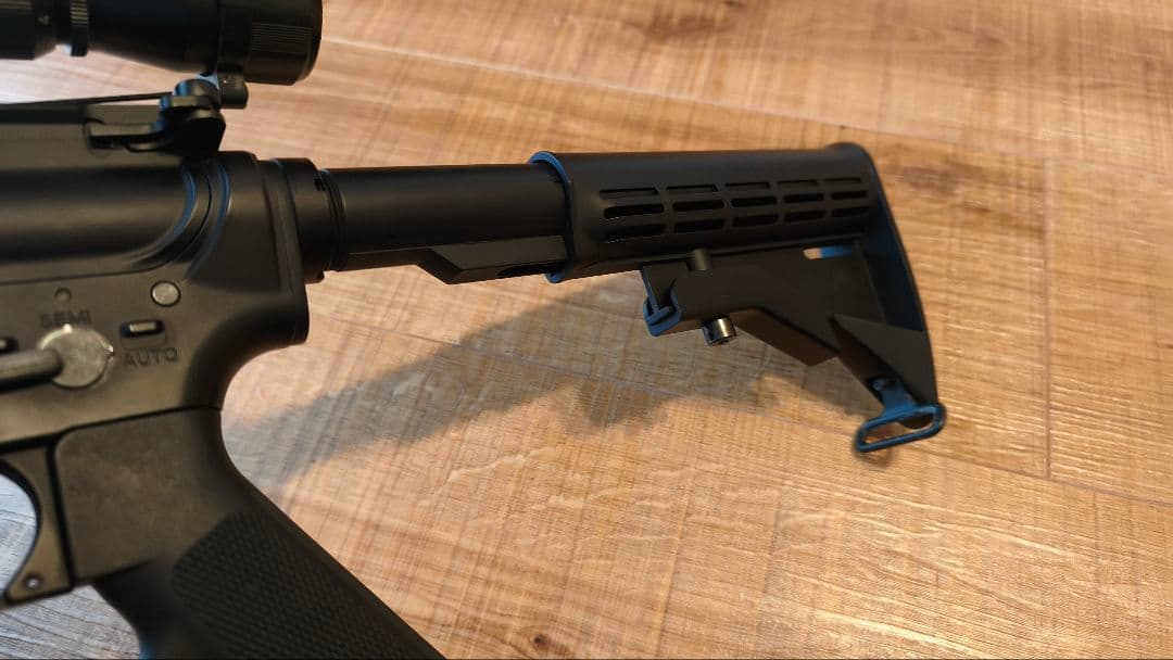 S＆T M4A1 ガスブローバック バイポッド＋スコープ付き