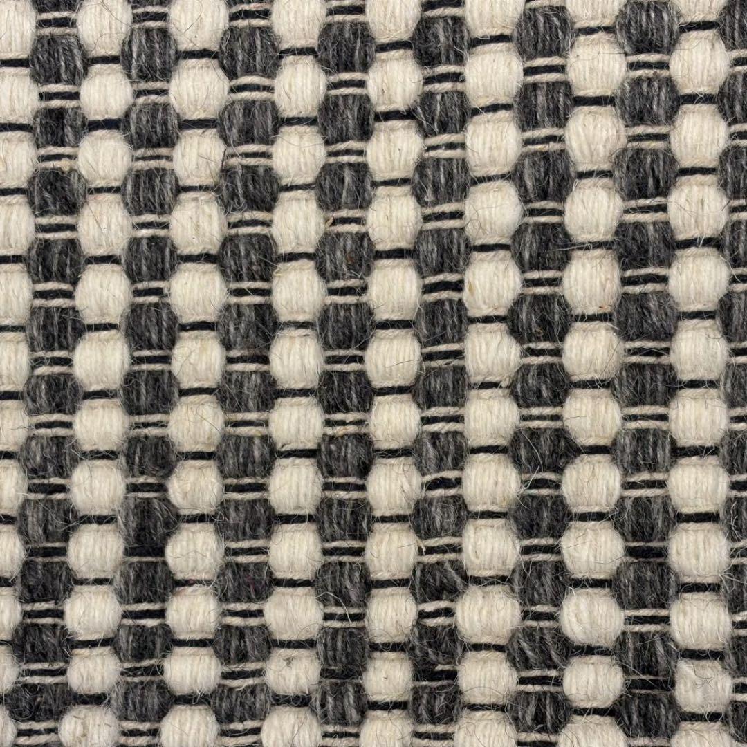 アクタス 新品同様 美品 BOROBORO ラグ チャコール グレー - メルカリ