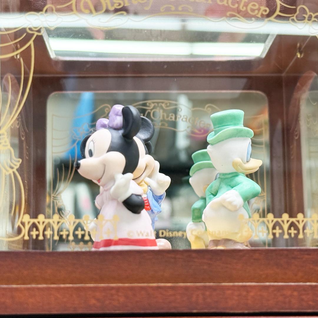 希少品 ディズニーキャラクター オルゴール 木製 | Shop at Mercari