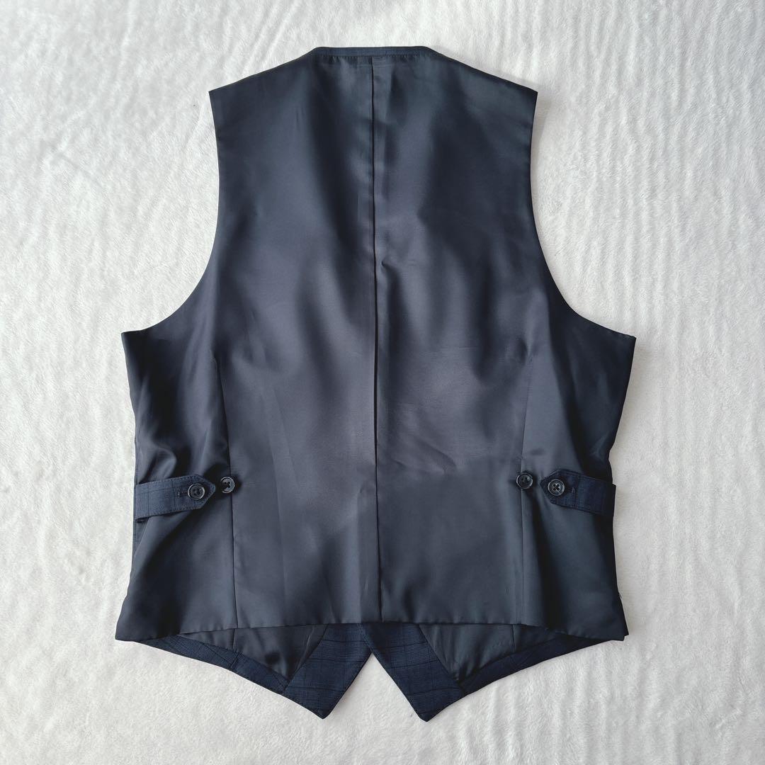 【美品】ユニバーサルランゲージ　スリーピース　スーツ　チェック柄　ネイビー