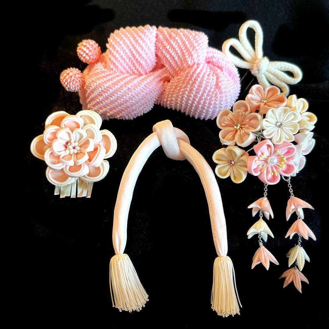 専用です。 日本髪 髪飾り 七五三 3～5歳 (ピンク×クリーム色) 七五三 髪飾り 3歳 5歳 7歳 三歳 五歳 七歳 つまみ細工 レース