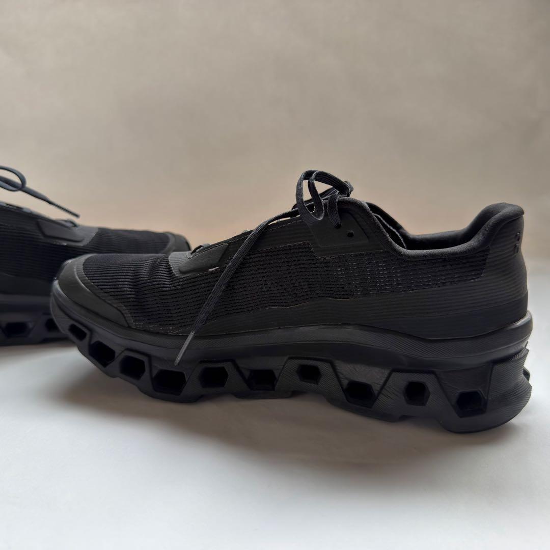 Cloudmonster Void - クラウドモンスター ヴォイド