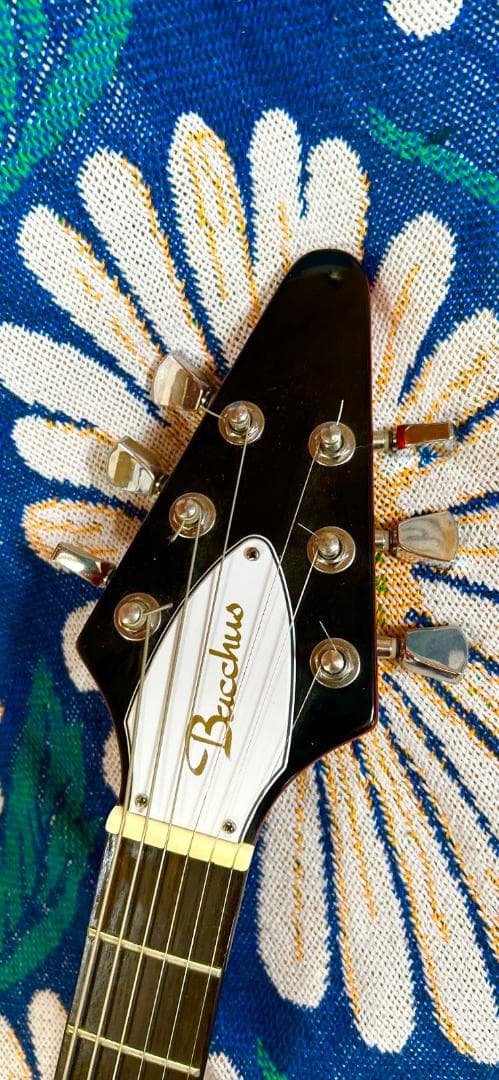 ☆涙の値下げ☆バッカス☆ミニフライングV☆BFV-MINI☆特注ウエイト付属☆