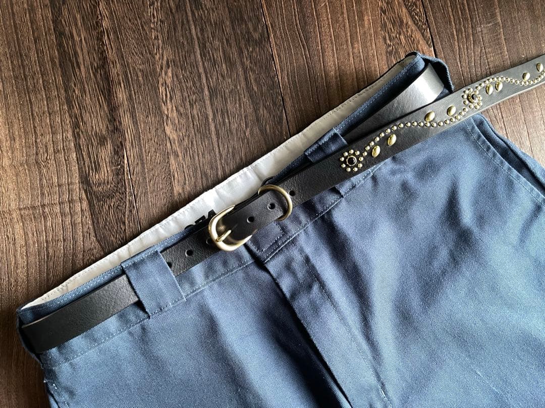 スタッズナローロングベルト 24㎜ 真鍮 フラワー HTC CALEE - メルカリ