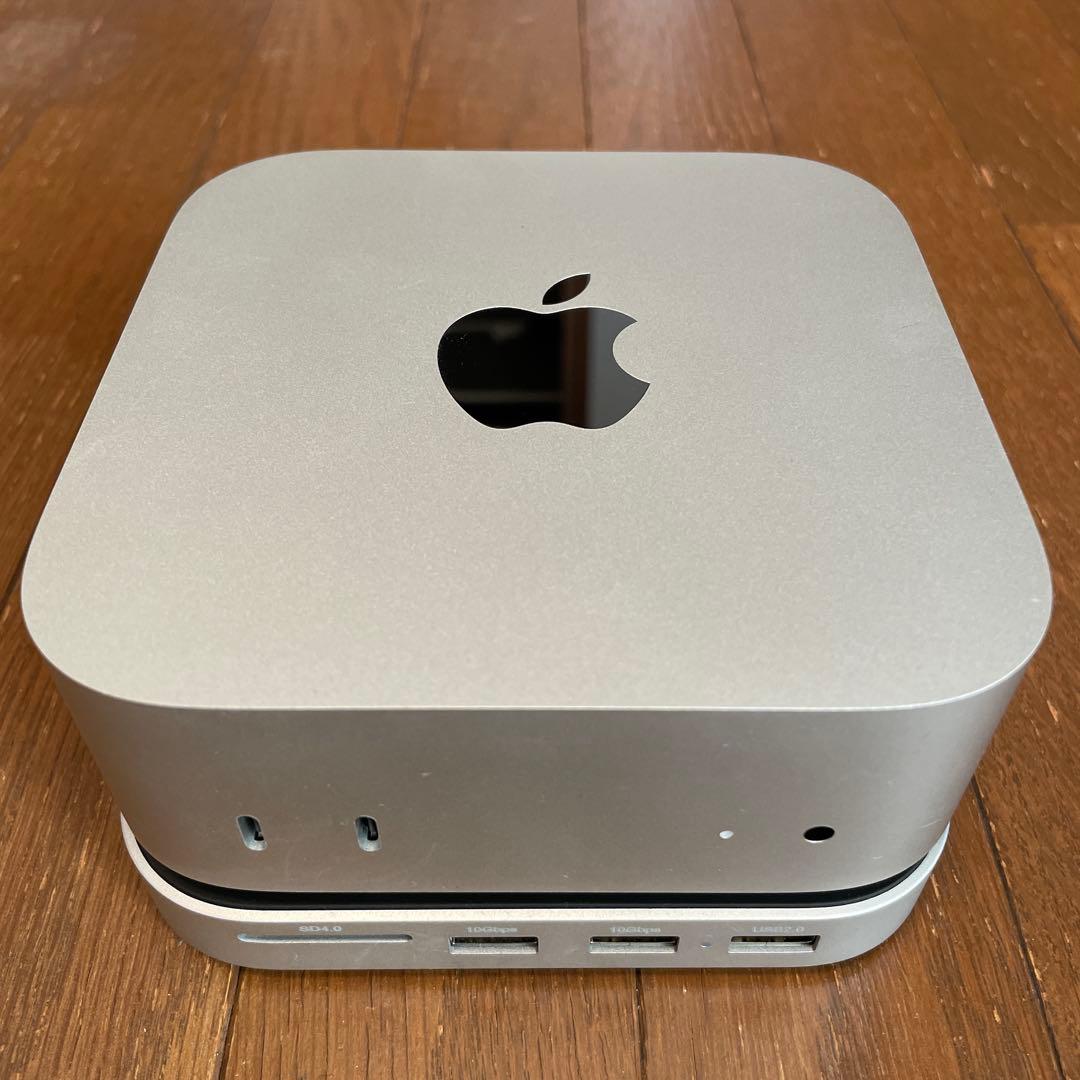 M4 Mac mini 24GB/1TB +Satechiスタンド&ハブ 米Satechi、USB-AやSDカードリーダー、M.2 NVMe SSDスロットを搭載した