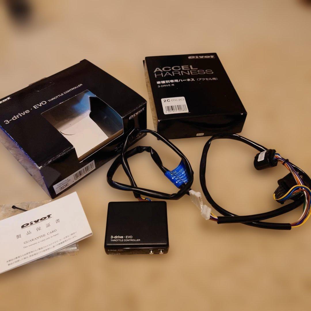 pivot 3-drive・EVO　スロコン　TH-2C付き　ジムニー スイスポ pivot 3-drive・EVO スロコン TH-2C付き ジムニー スイスポ - メルカリ