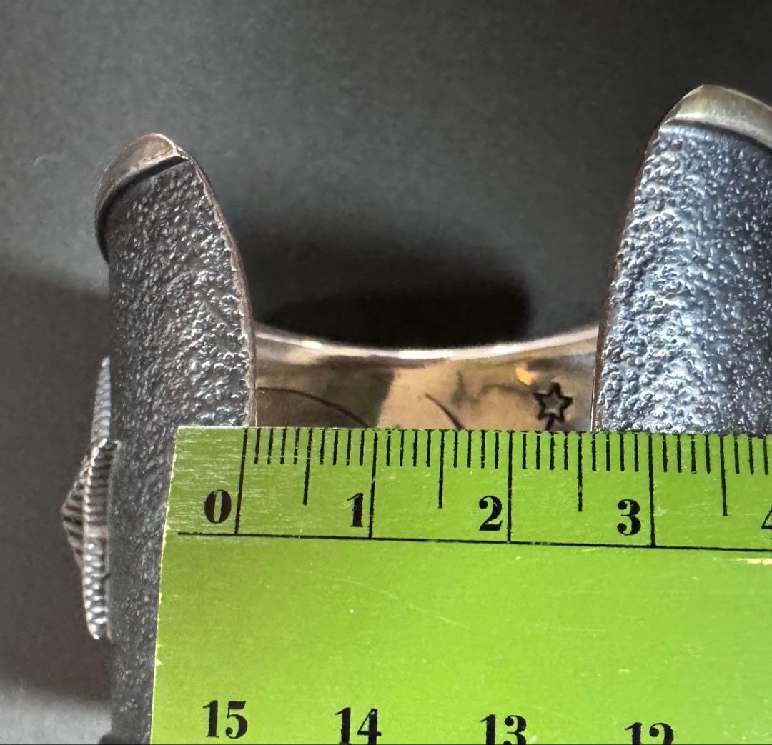 cody sanderson 定価58万 サイン入り カフ バングル - メルカリ