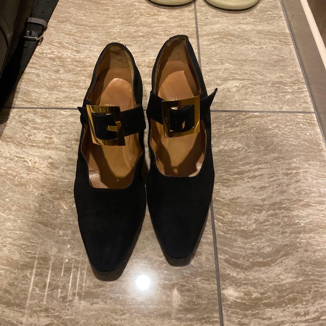 エルメス黒 スエード アンクルストラップ パンプス - メルカリ