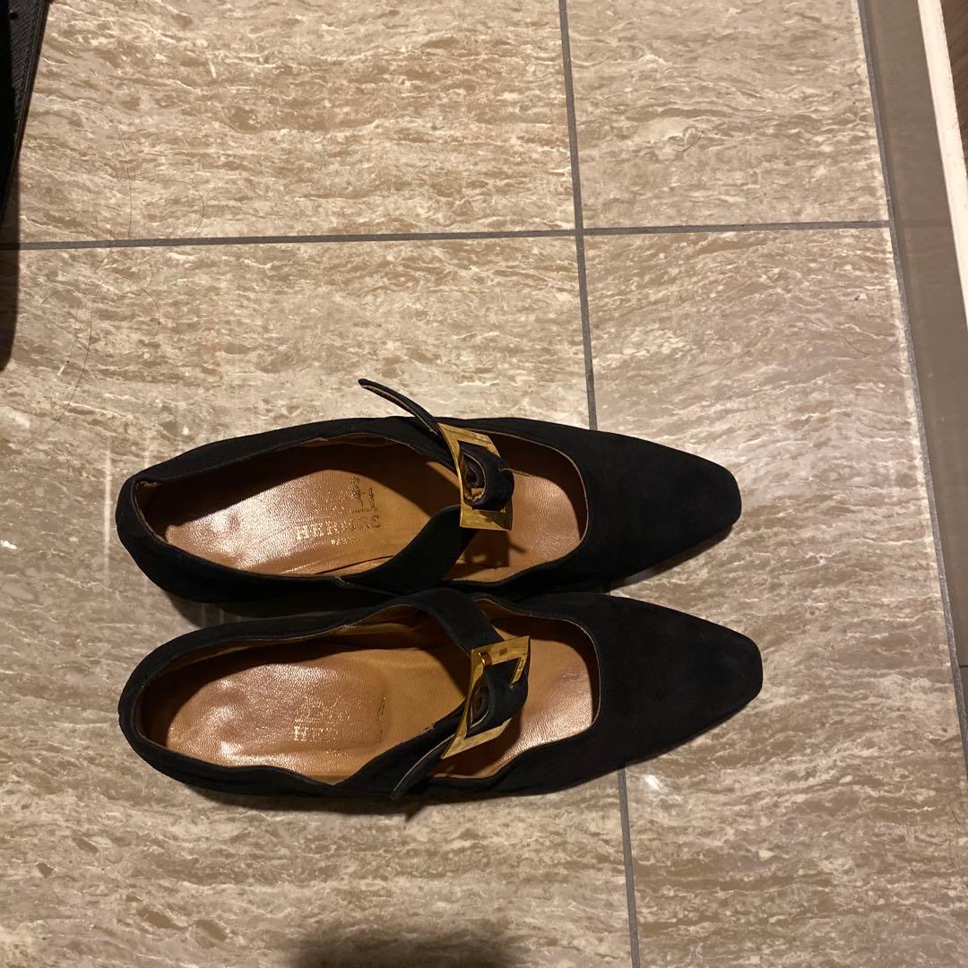 エルメス黒 スエード アンクルストラップ パンプス - メルカリ