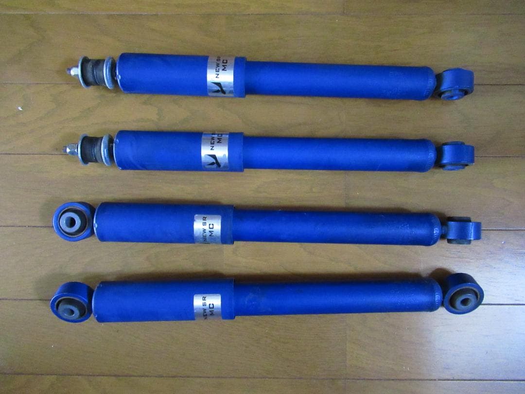 NEW SR MC ショックアブソーバーセット ジムニー JB64W用 KYB KYB（カヤバ） NEW SR MC ショックアブソーバーセット スズキ