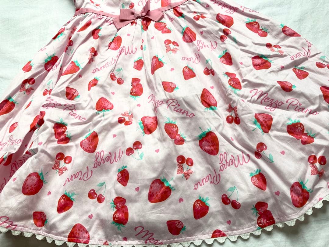 新品】メゾピアノ いちご柄 パフスリーブ ワンピース ピンク 130cm