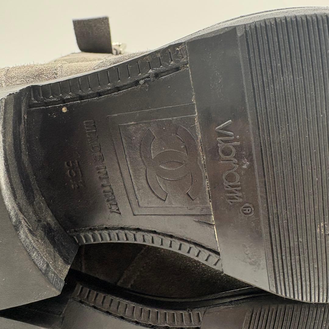 CHANEL シャネル スエード ミドルブーツ グレー 35.5（23cm） - メルカリ