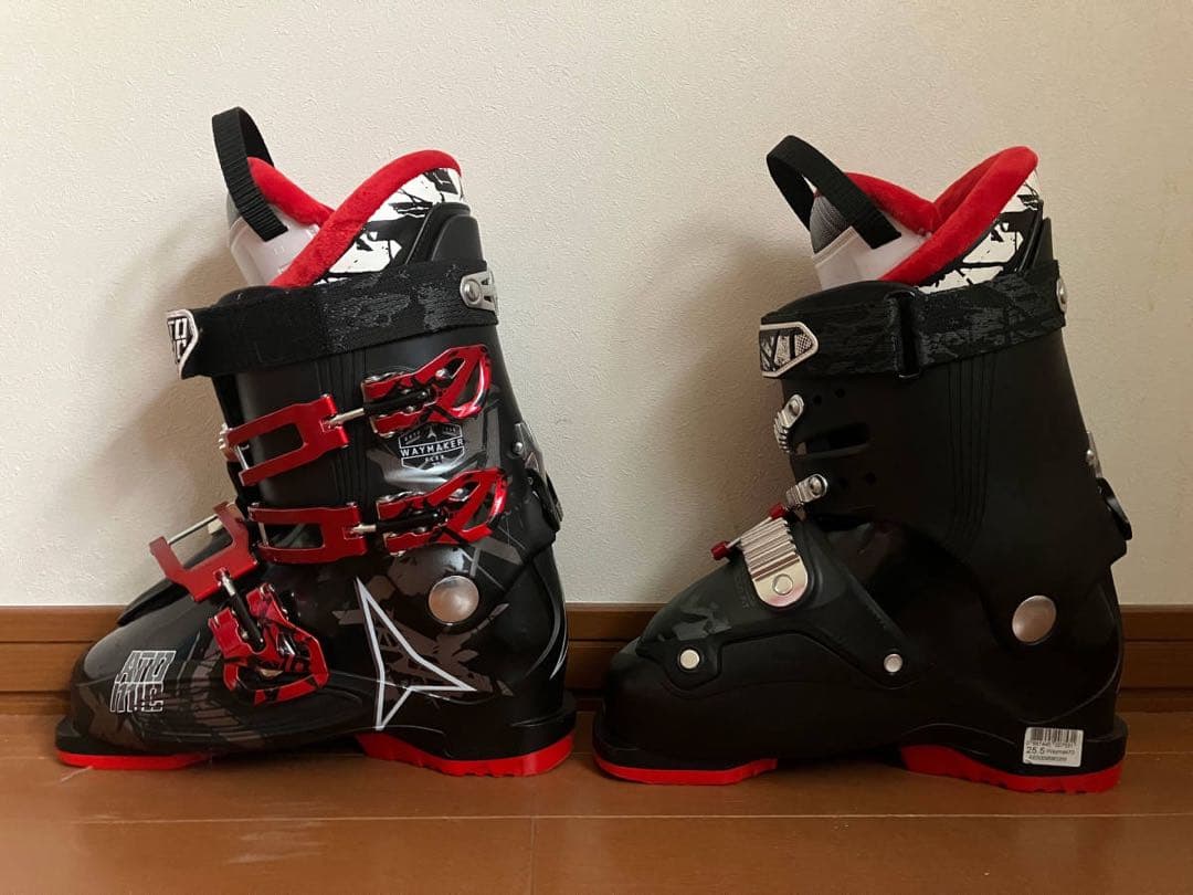 ATOMIC スキーブーツ　WAYMAKER 25.5cm ウォークモード付