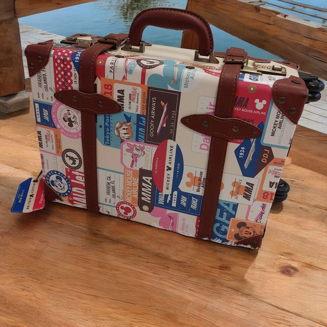 ディズニー　ミッキーエアライン　キャリーケース 楽天市場】【スーパーSALE特別価格＆クーポン】スーツケース