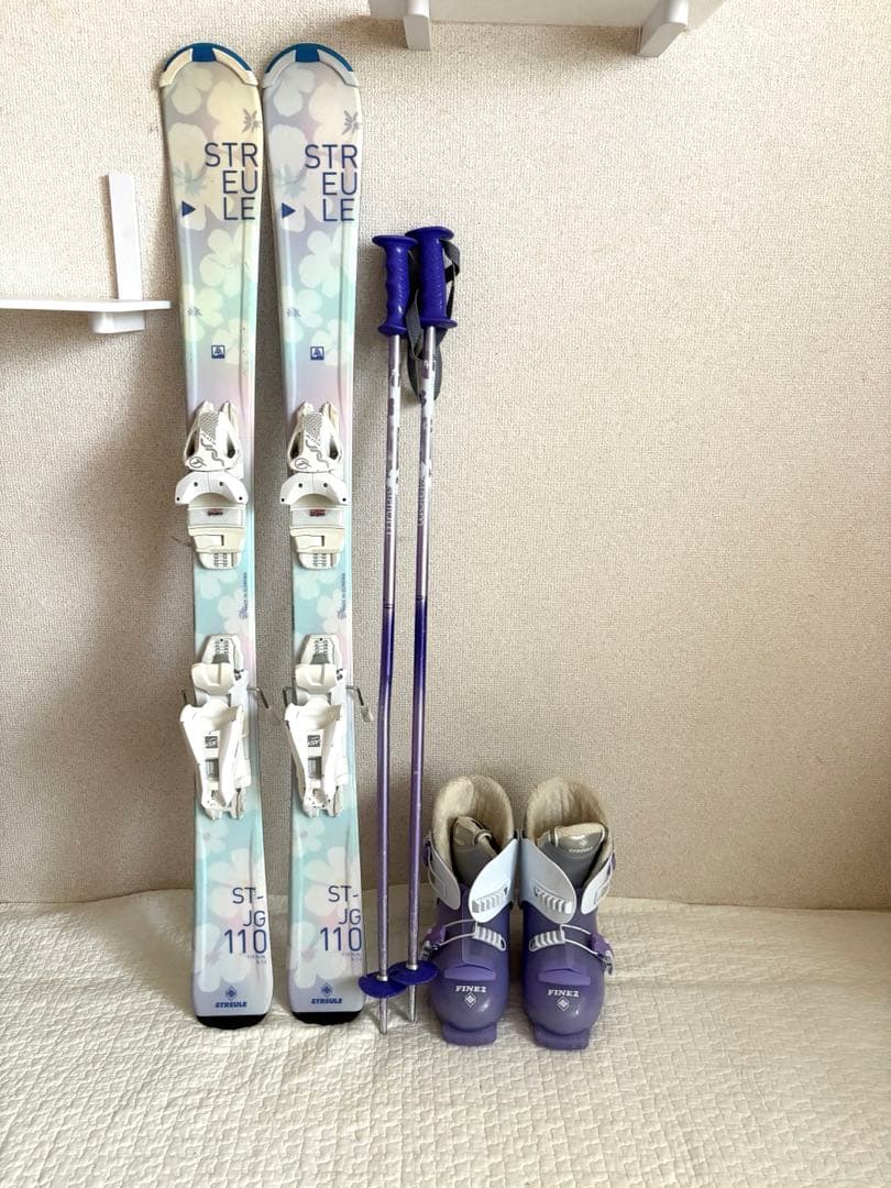 キッズスキー4点セット スキー板、ビンディング、ストック、ブーツ　こどもスキー