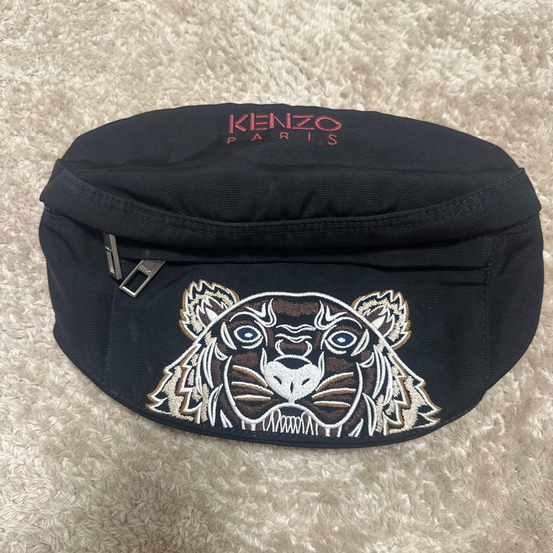KENZO ボディバッグ 虎 刺繍 黒 - メルカリ